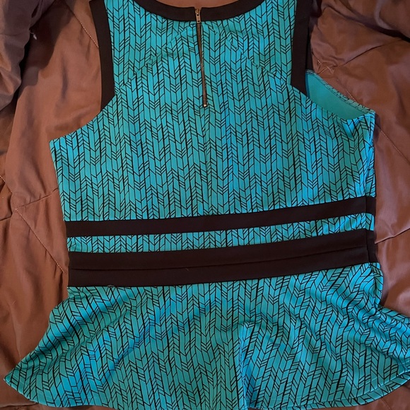 Worthington turquoise w/black accents sleeveless XL business casual shell. - Picture 3 of 3